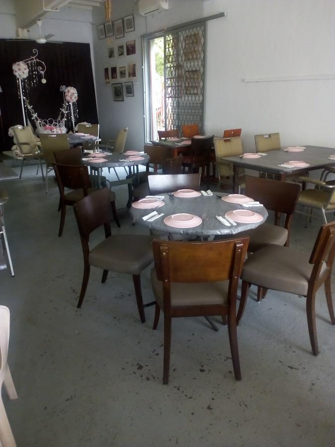 1921 Art Gallery & Travel Lodge 乔治敦 外观 照片